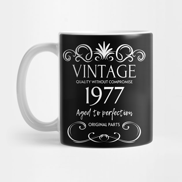 Vintage 1977 - Birthday Gift For Men by Fluen